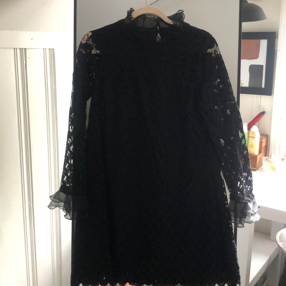 Black lace dress